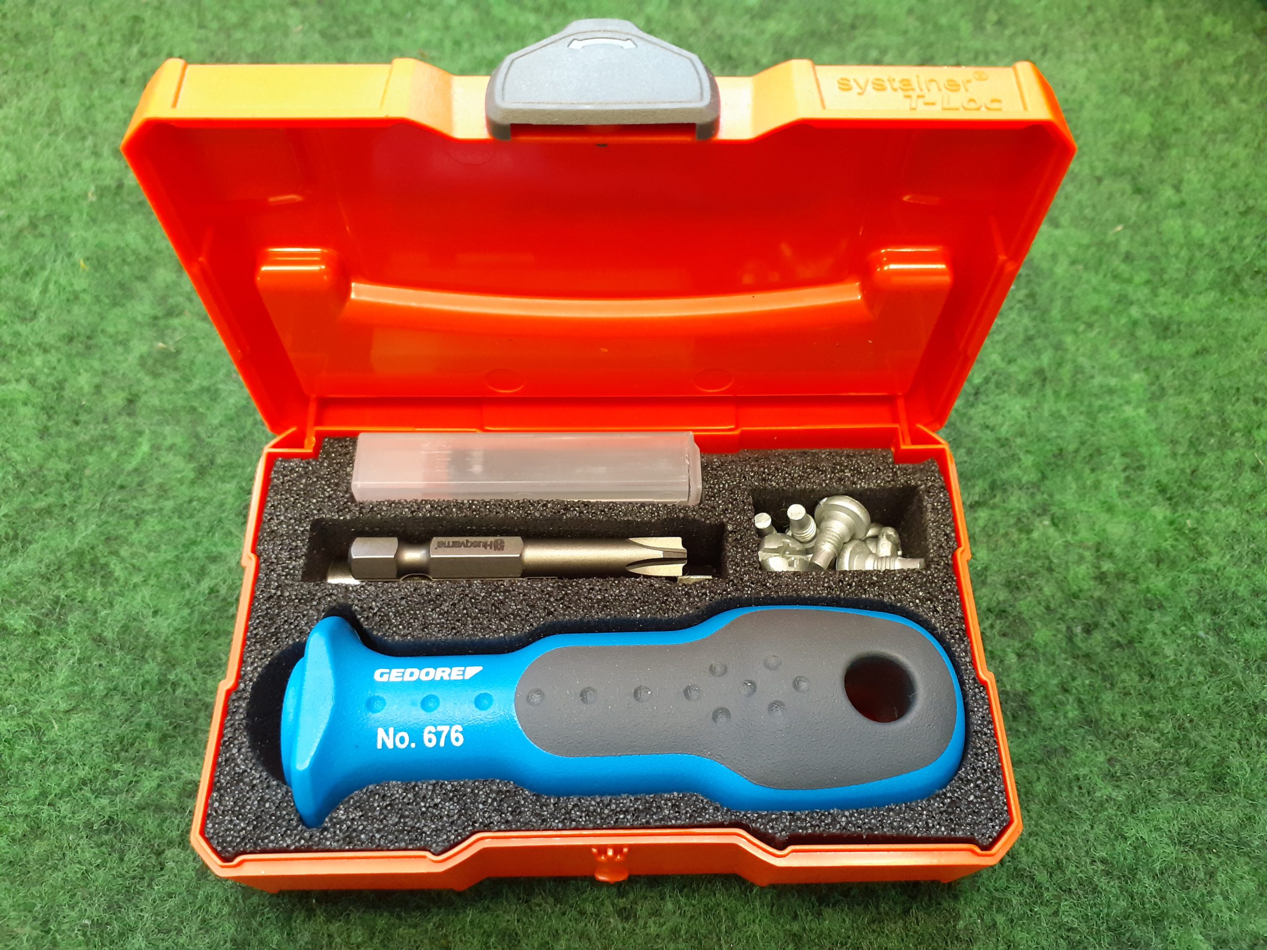 Mini-Werkzeugkiste inkl. Schraubendreher und Messer