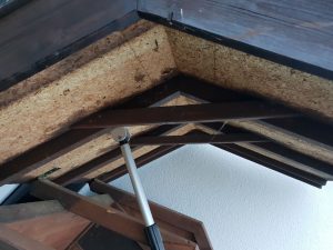 Garage für den Automower 305 selbst bauen - oder kaufen › robomaeher.de