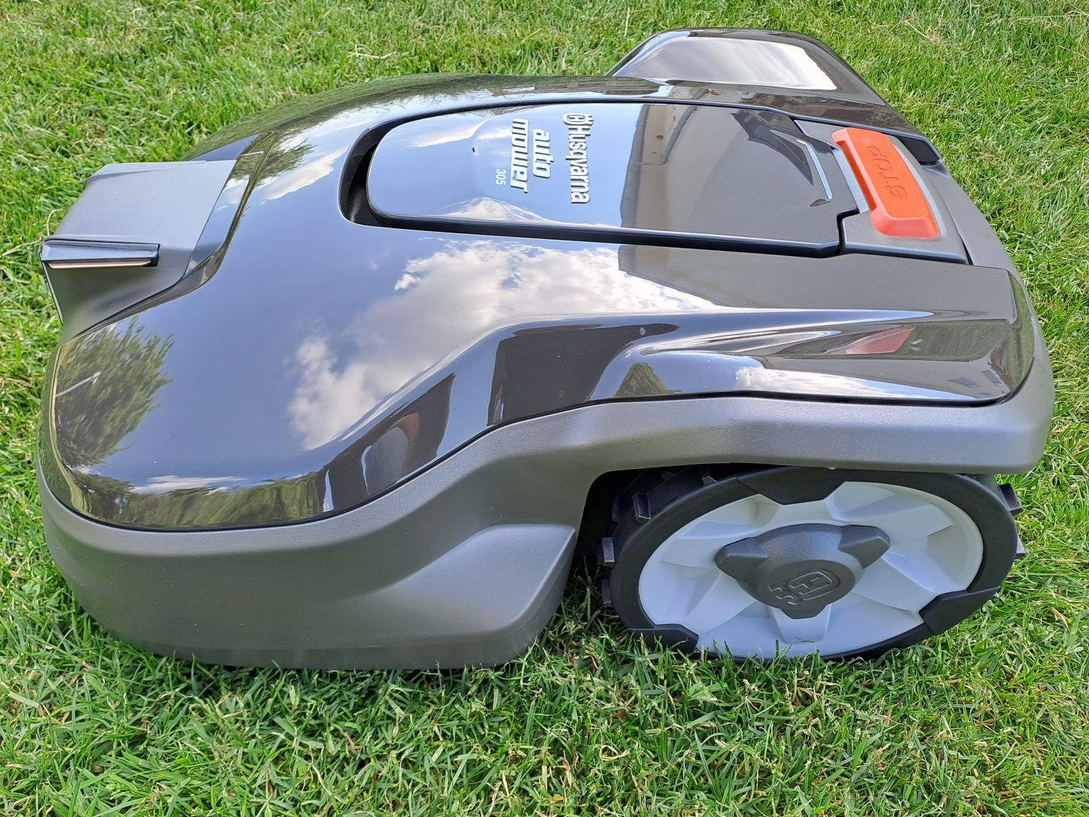 Husqvarna Automower® 305 Mähroboter