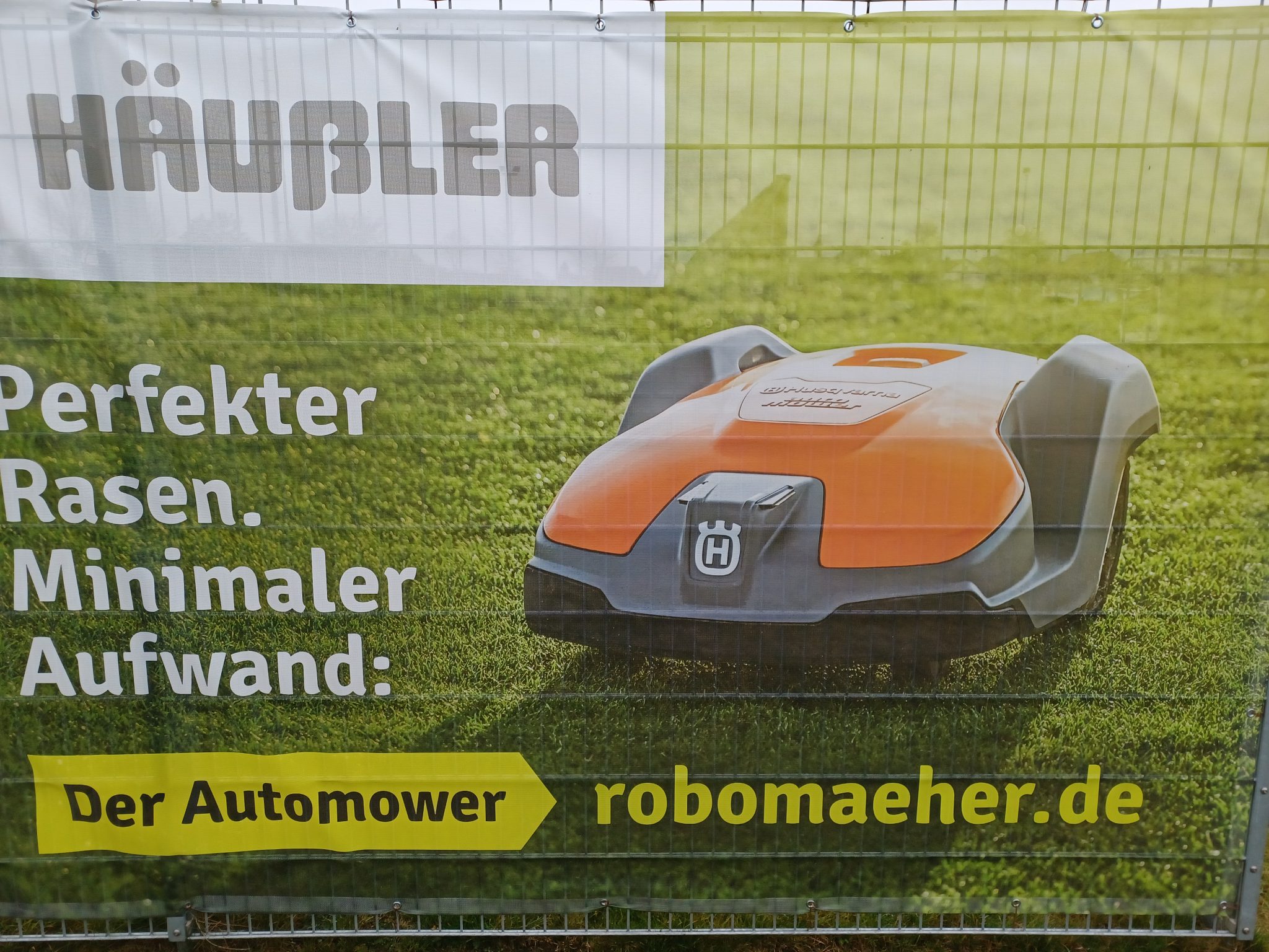 EPOS kabelloser GPSgesteuerter Mähroboter von Husqvarna
